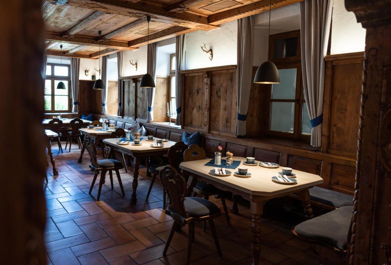 Tegernseer Hof Hotel 3*